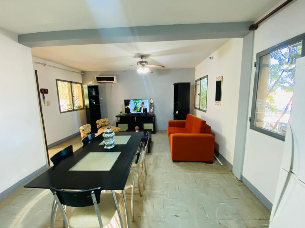 House G&S, Depto Con 3 Dormitorios Para 7 Personas Pleno Centro De La Ciudad Puerto Iguazú Exteriör bild