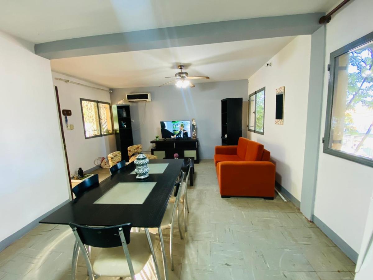 House G&S, Depto Con 3 Dormitorios Para 7 Personas Pleno Centro De La Ciudad Puerto Iguazú Exteriör bild